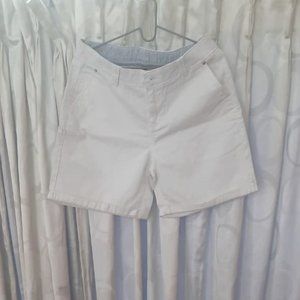 White shorts, Westside